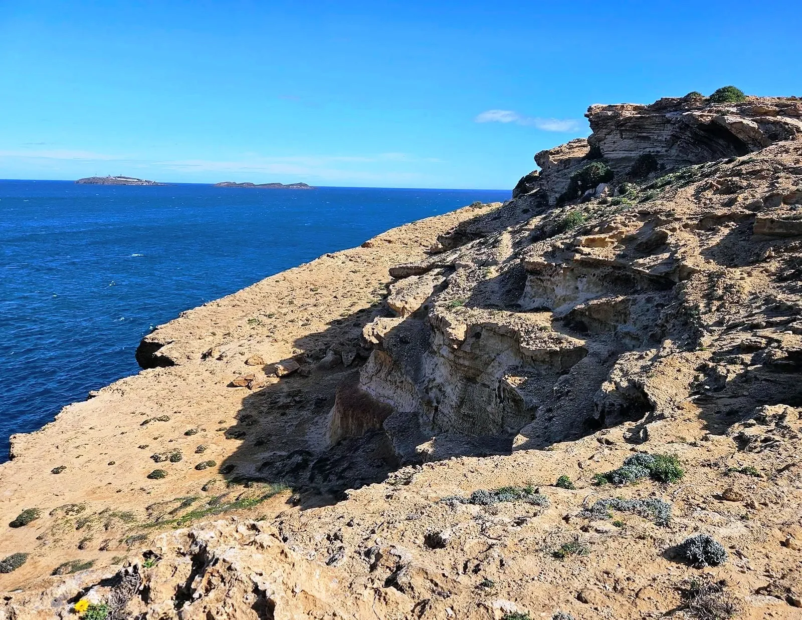 Ras-El-Ma 3. Red Beach (Plage Rouge)