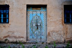 Painted door at Oudayas' Painted door at Oudayas' Orange juice seller asbah