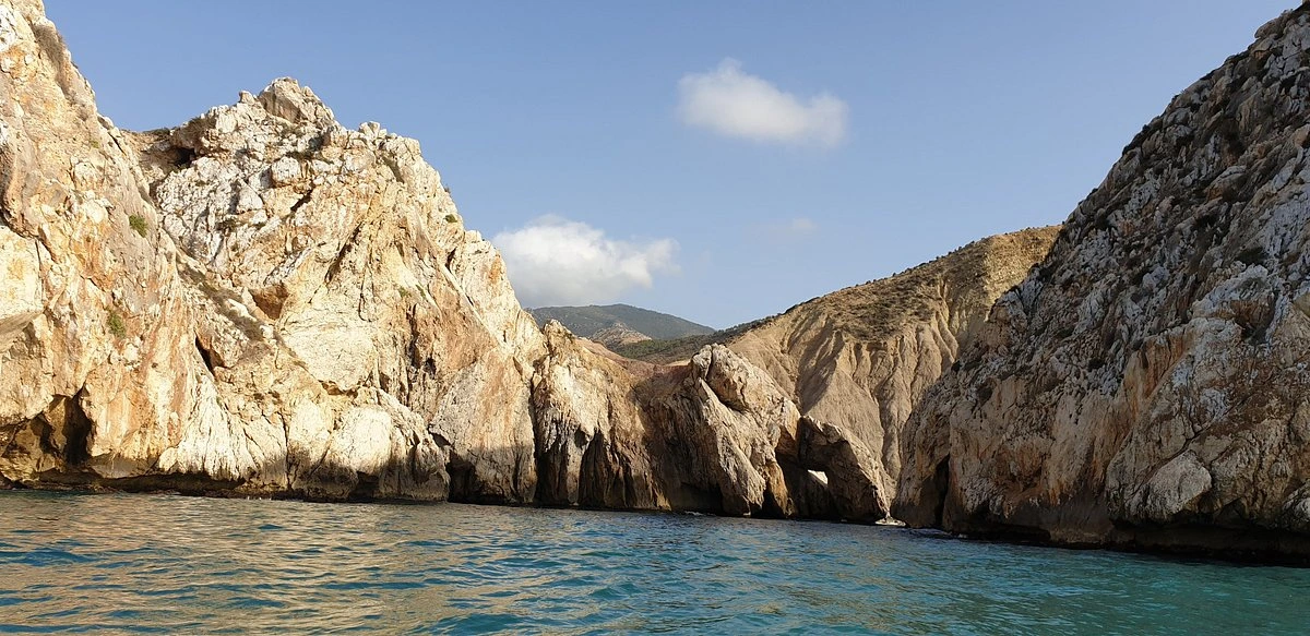 Discover the 5 most stunning beaches in Chefchaouen Province Morocco. From hidden gems to family-friendly spots, your complete coastal guide.