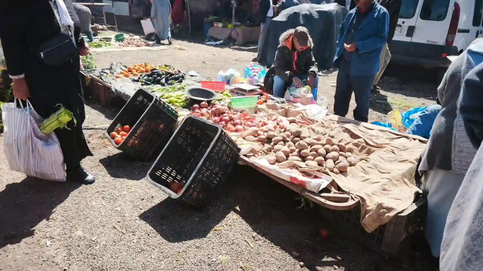 rural-moroccan-souk-amizmiz (2)